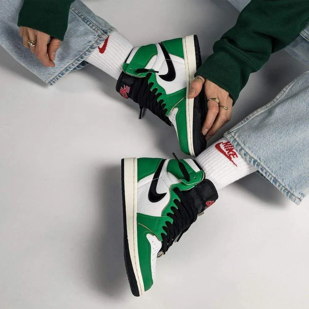 Air Jordan 1 Wmns Retro High OG 'Lucky Green'