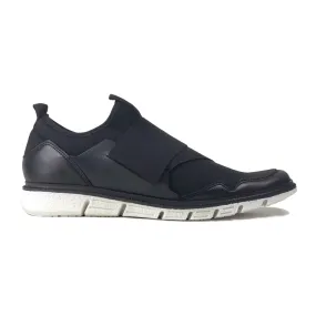 'Caspar' - men's vegan sneaker by Zette Shoes - black with white sole