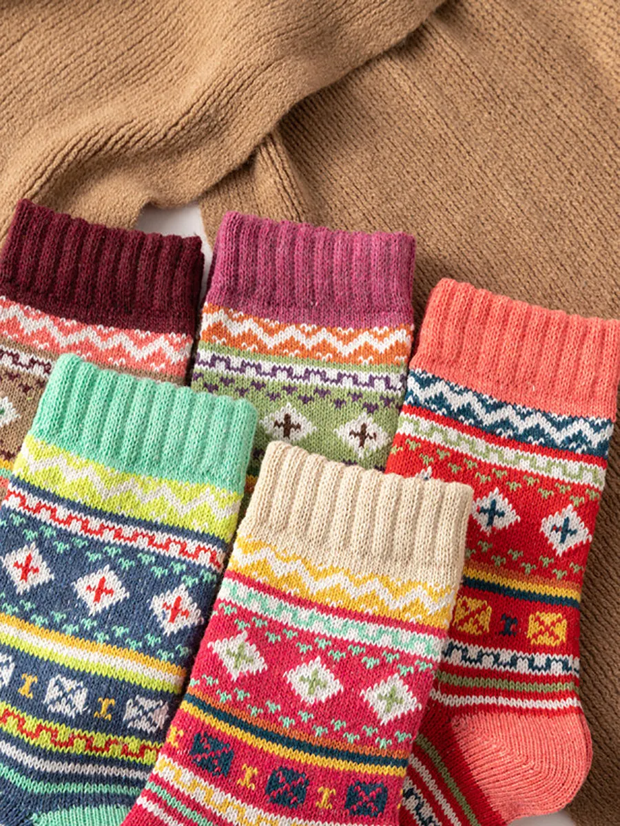 5 Pairs Women Retro  Print Winter Socks