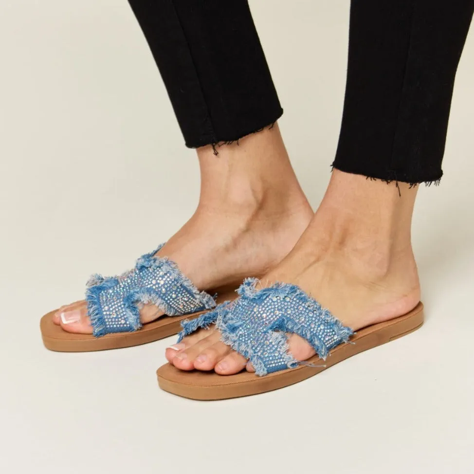 Forever Link Raw Trim Denim H-Band Flat Sandals